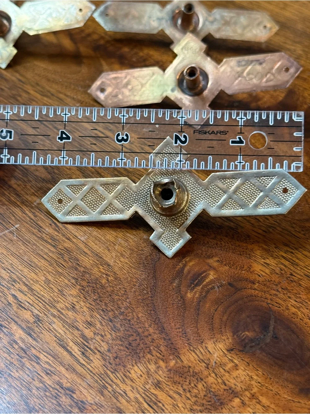Vintage-Style Metal Wall Hooks Set in Mixed Metallic Tones